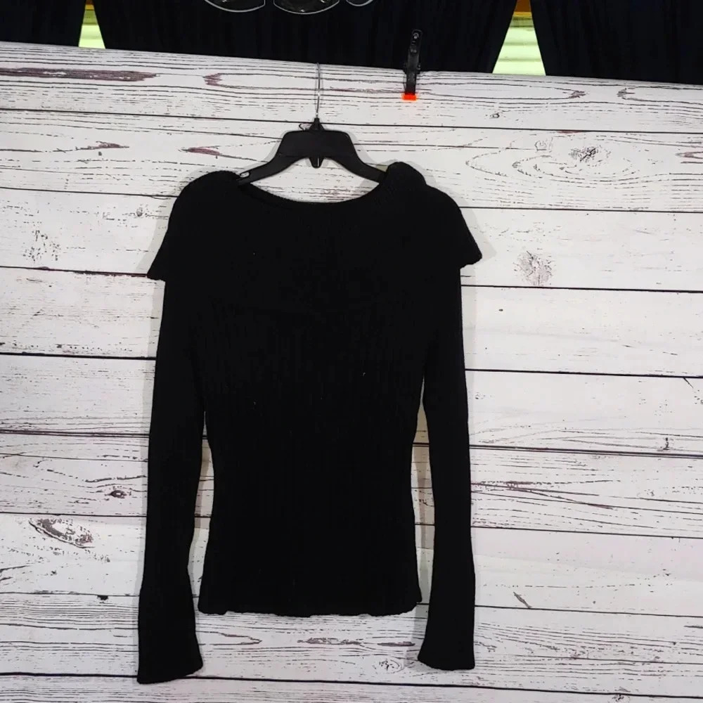 Women's Sweater